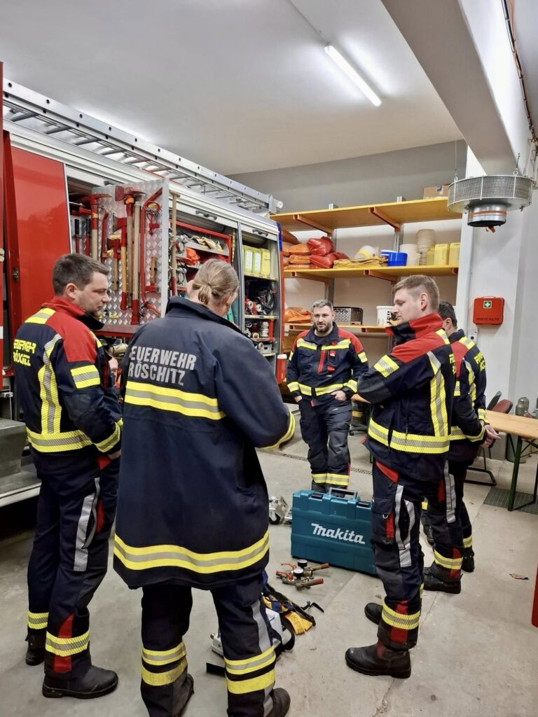 Übung – Fahrzeuge / Funkgerät