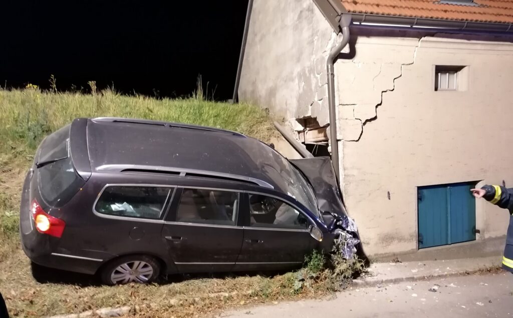 T1 – Verkehrsunfall mit einer verletzten Person